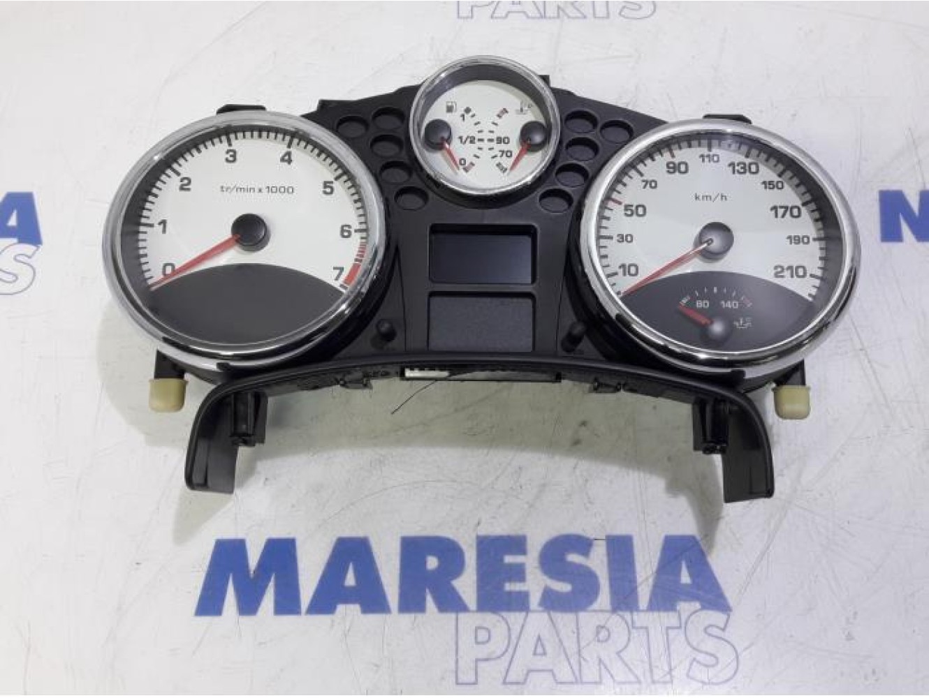 Peugeot - 207 - Instrument panel