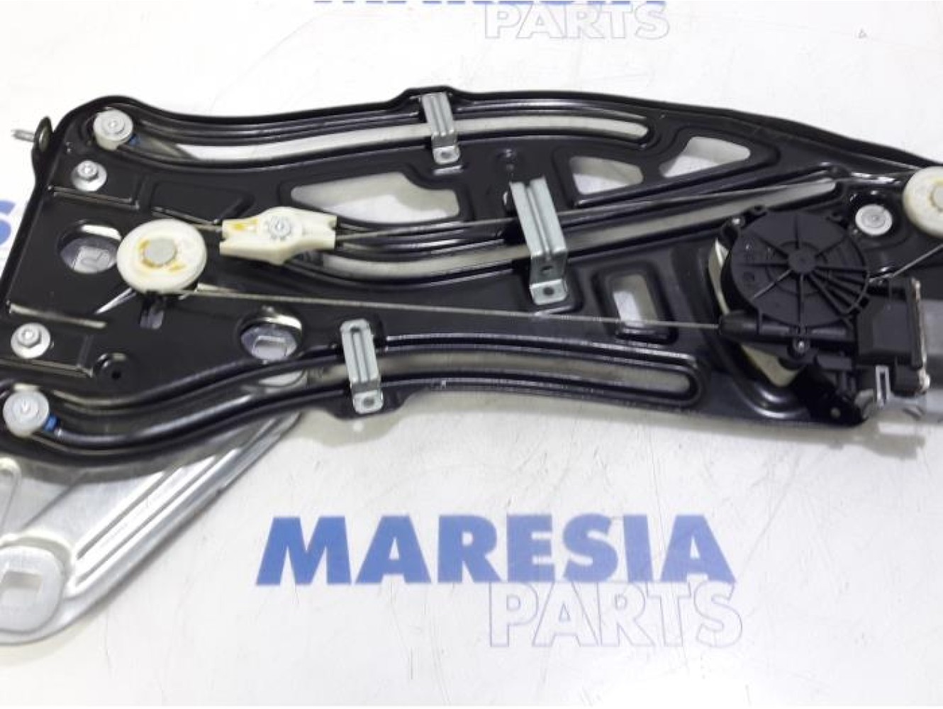 Peugeot - 207 - Rear window mechanism 2-door, right