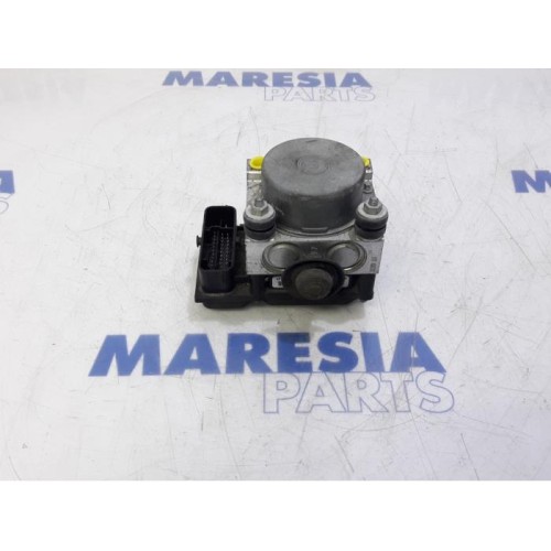 Fiat - 500 - ABS Pumpe