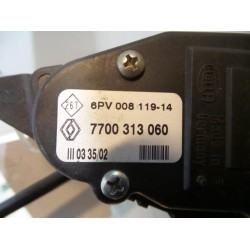 Renault - Trafic - Throttle pedal position sensor