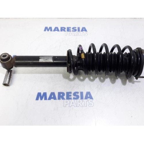 Citroen - C5 - Front shock absorber rod, right