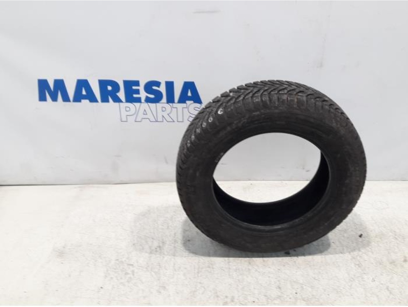 Peugeot - 208 - Tyre