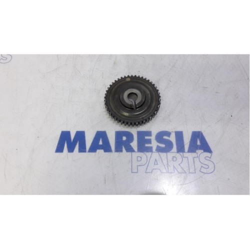 Renault - Laguna - Camshaft sprocket