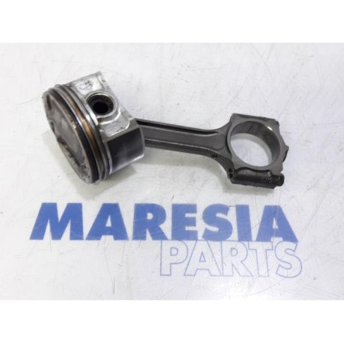Renault - Laguna - Piston