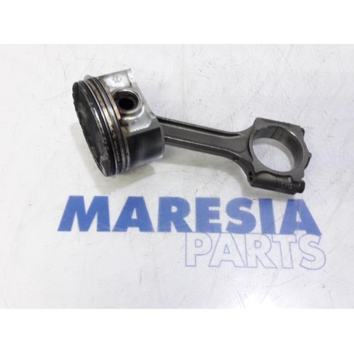 Renault - Laguna - Piston