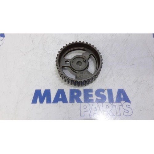 Citroen - Picasso - Camshaft sprocket