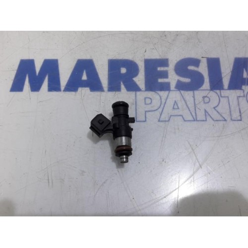Renault - Twingo - Injector (petrol injection)