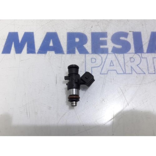Renault - Twingo - Injector (petrol injection)