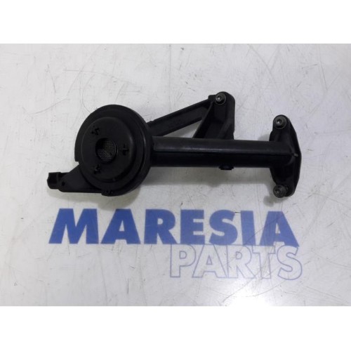 Citroen - C5 - Oil suction pipe