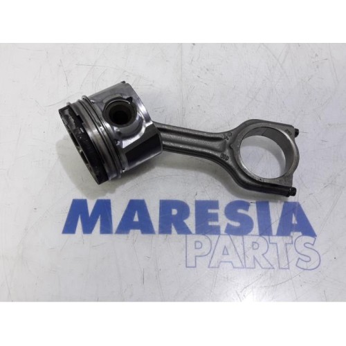 Citroen - C5 - Piston