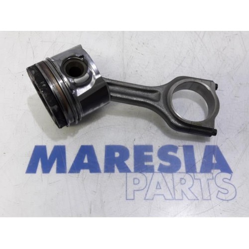 Citroen - C5 - Piston