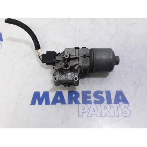 Fiat - Doblo - Front wiper motor
