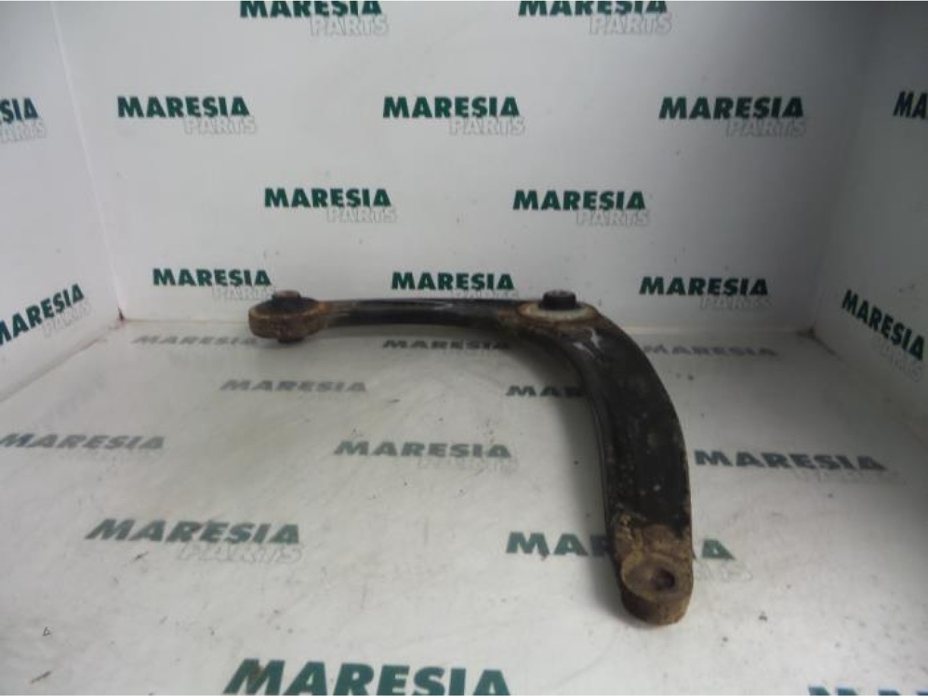 Peugeot - 307 - Front lower wishbone, right