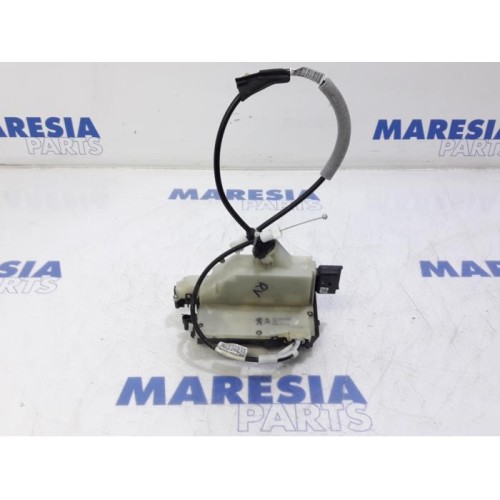 Peugeot - 208 - Front door lock mechanism 4-door, right