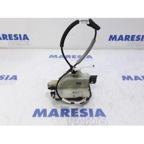 Peugeot - 208 - Rear door mechanism 4-door, right