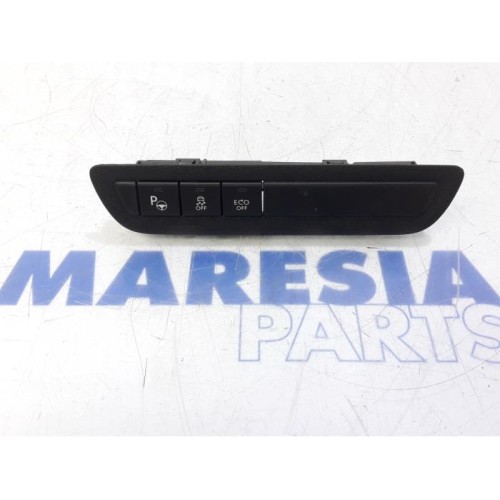 Peugeot - 208 - Switch (miscellaneous)