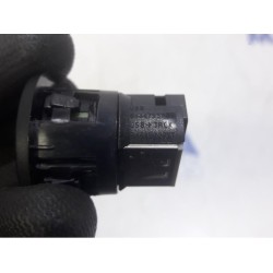 Peugeot - 208 - AUX / USB connection