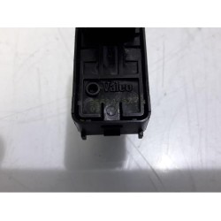 Citroen - Berlingo - Multi-functional window switch