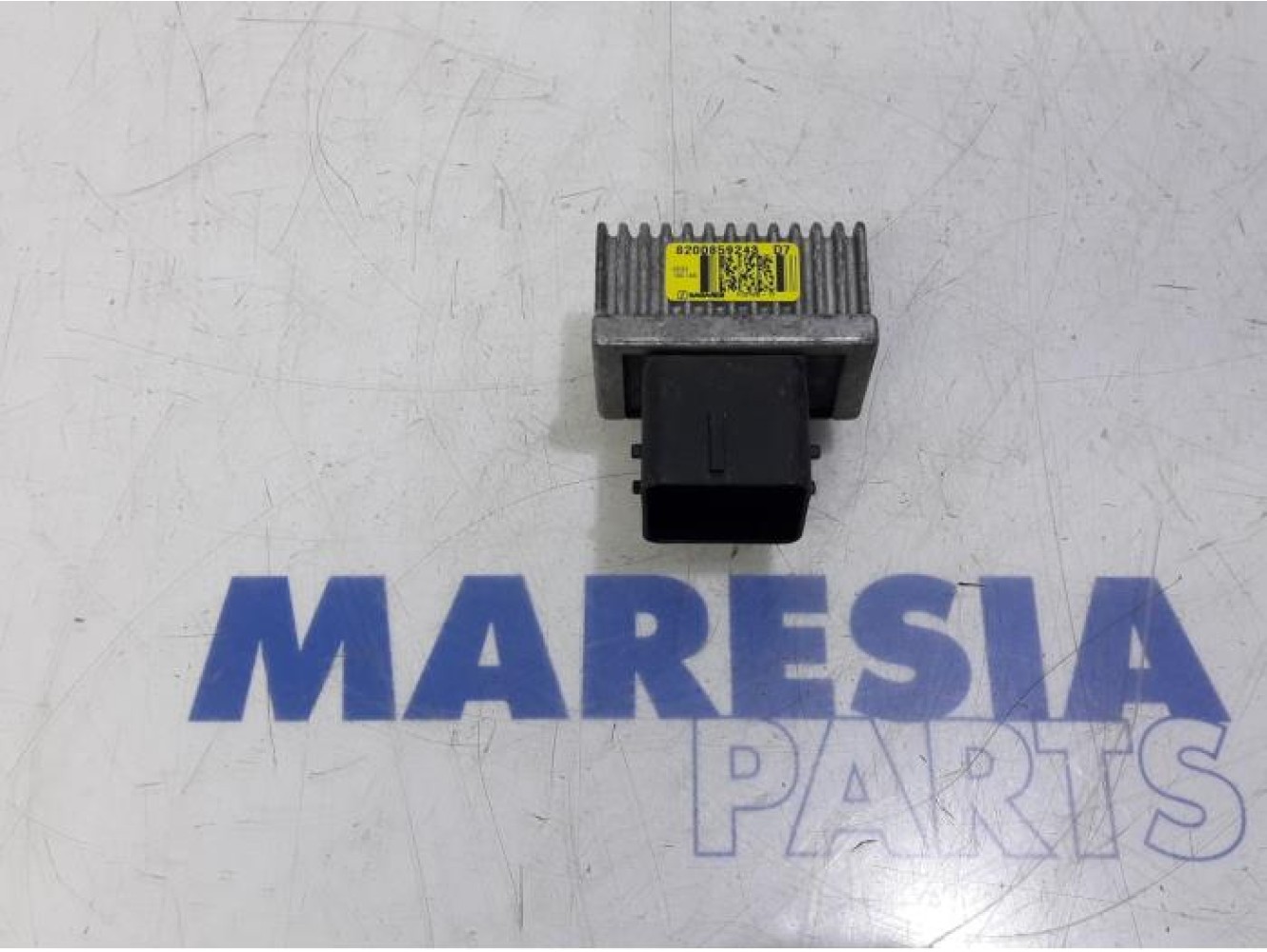 Renault - Scenic - Glow plug relay