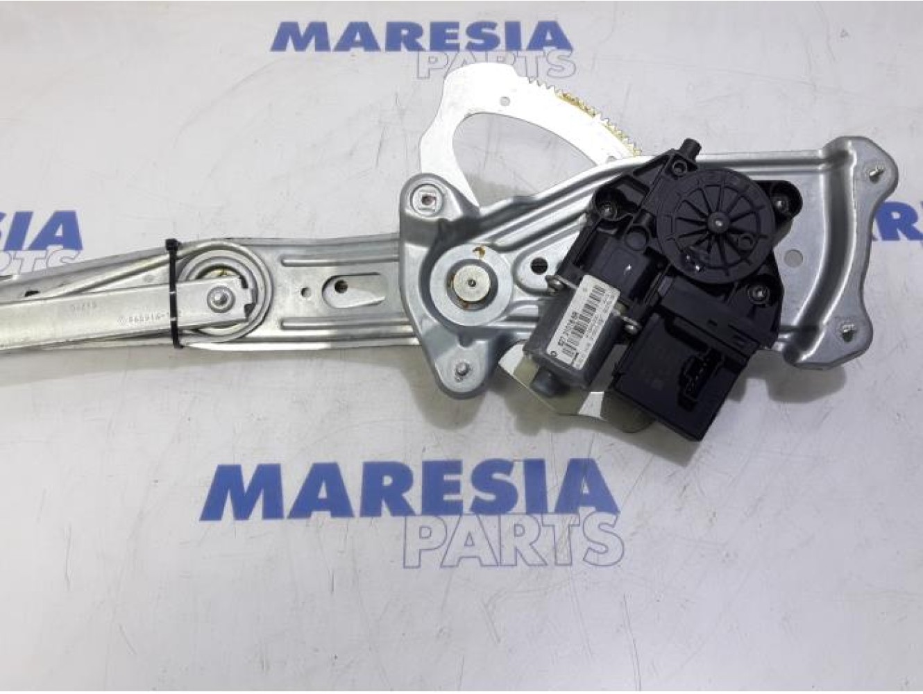 Renault - Scenic - Fenstermechanik 4-türig links hinten