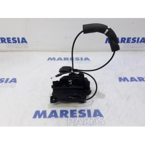Renault - Scenic - Rear door lock mechanism 4-door, left