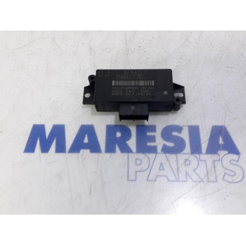 Renault - Scenic - Module PDC