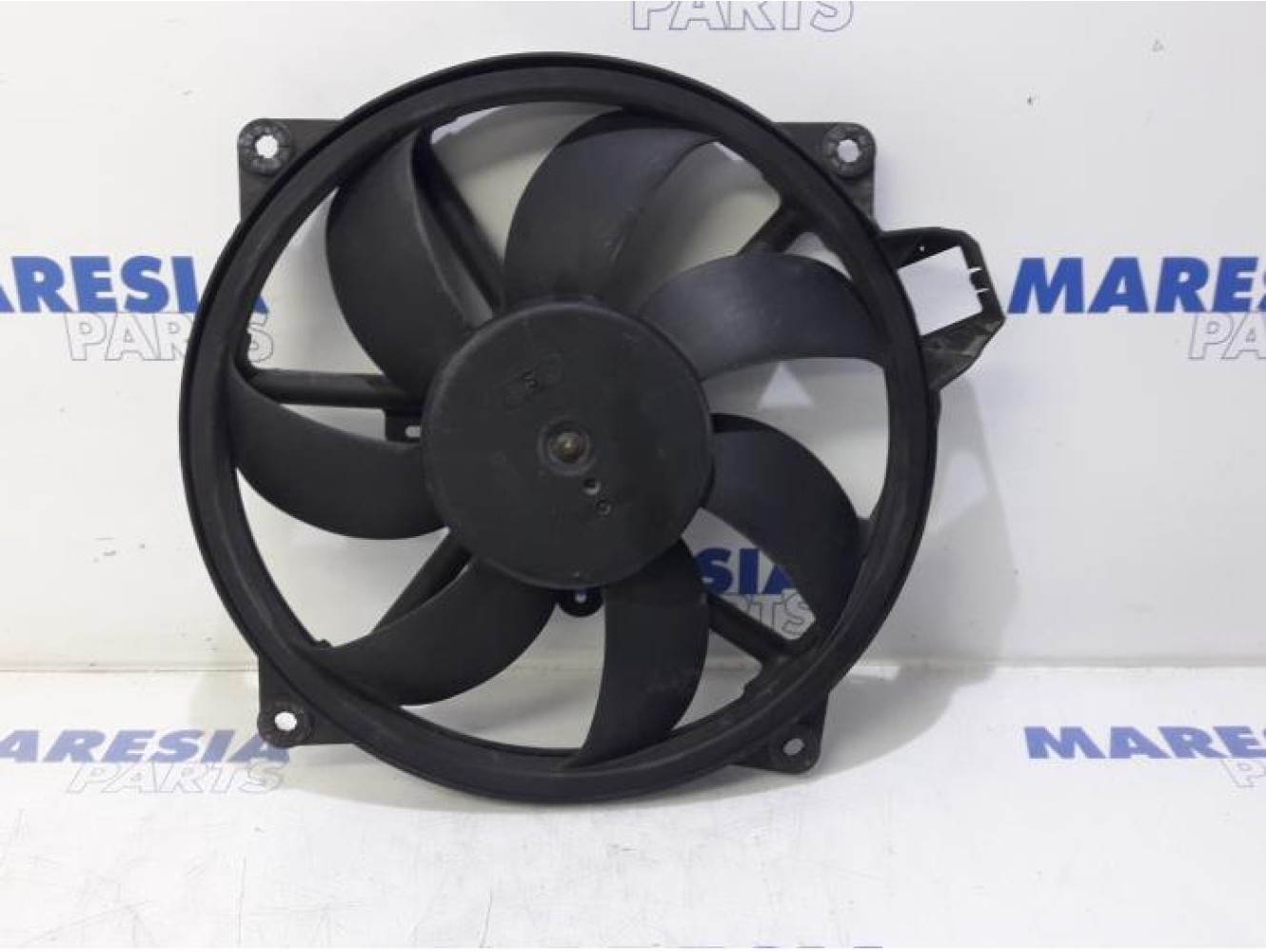 Renault - Scenic - Fan motor