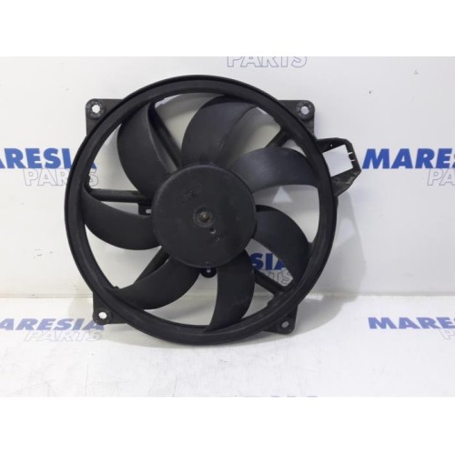 Renault - Scenic - Fan motor