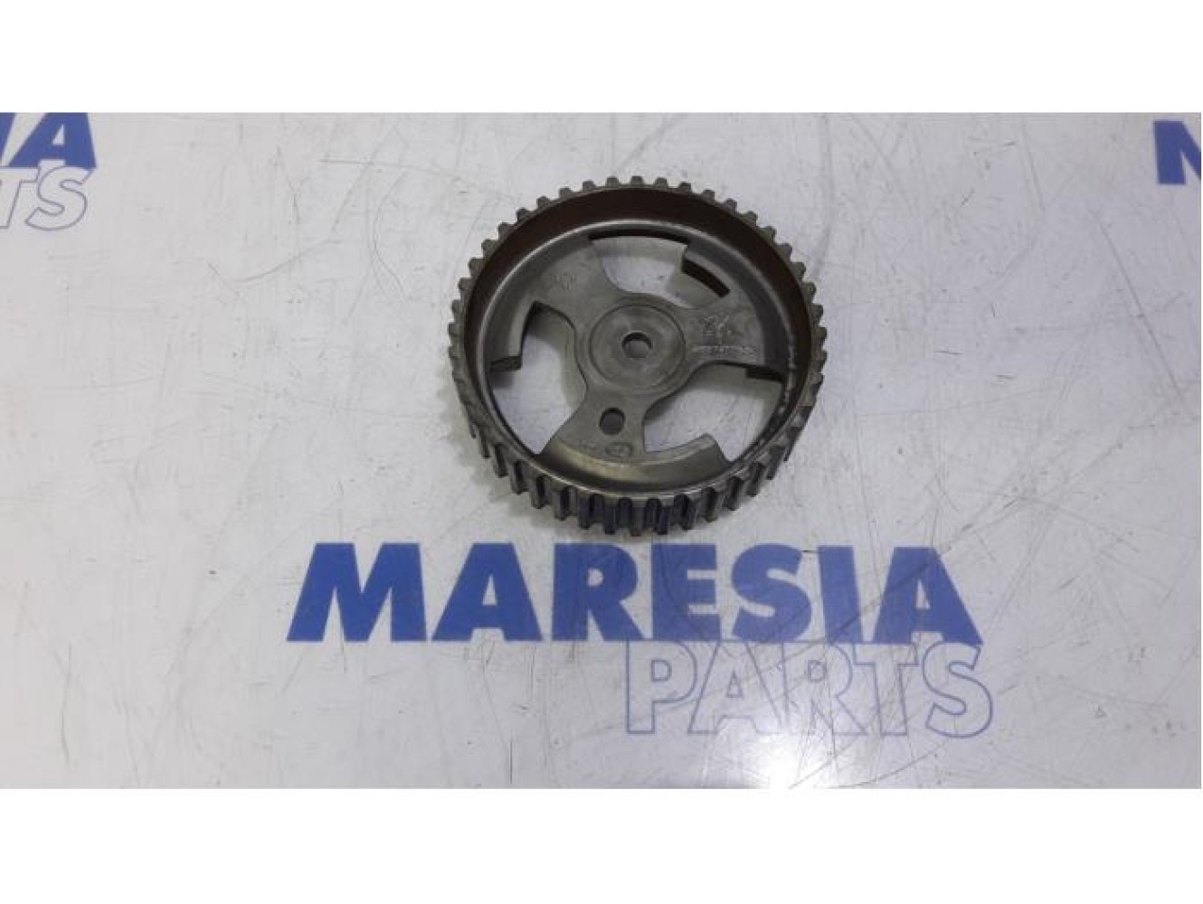 Peugeot - 5008 - Camshaft sprocket