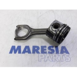Peugeot - 5008 - Piston