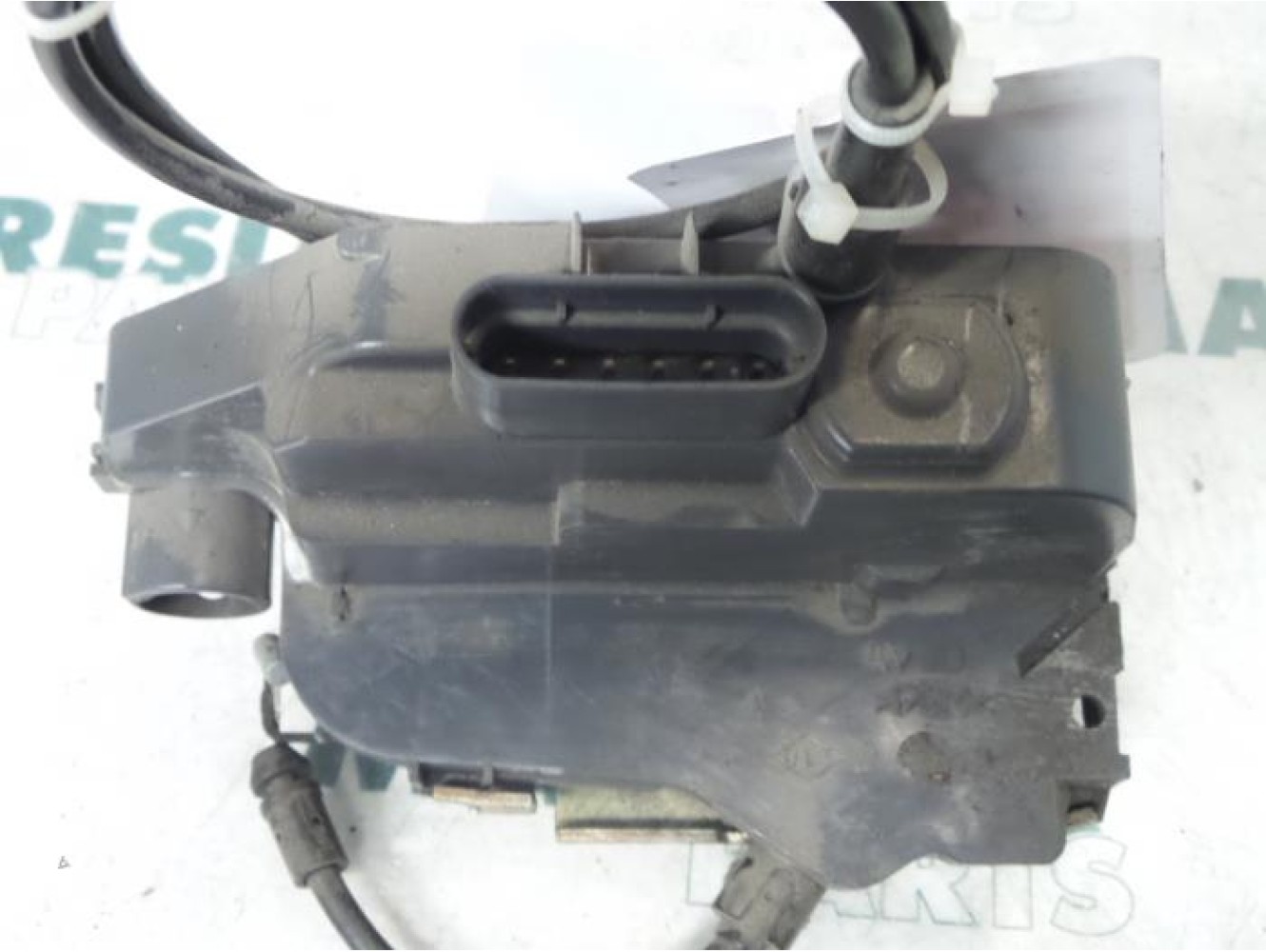 Renault - Megane Scenic - Front door lock mechanism 4-door, right
