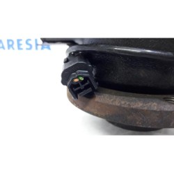 Renault - Clio - Fusee links-voor
