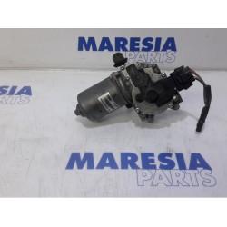 Renault - Master - Front wiper motor