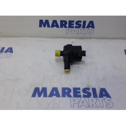 Renault - Master - Water pump