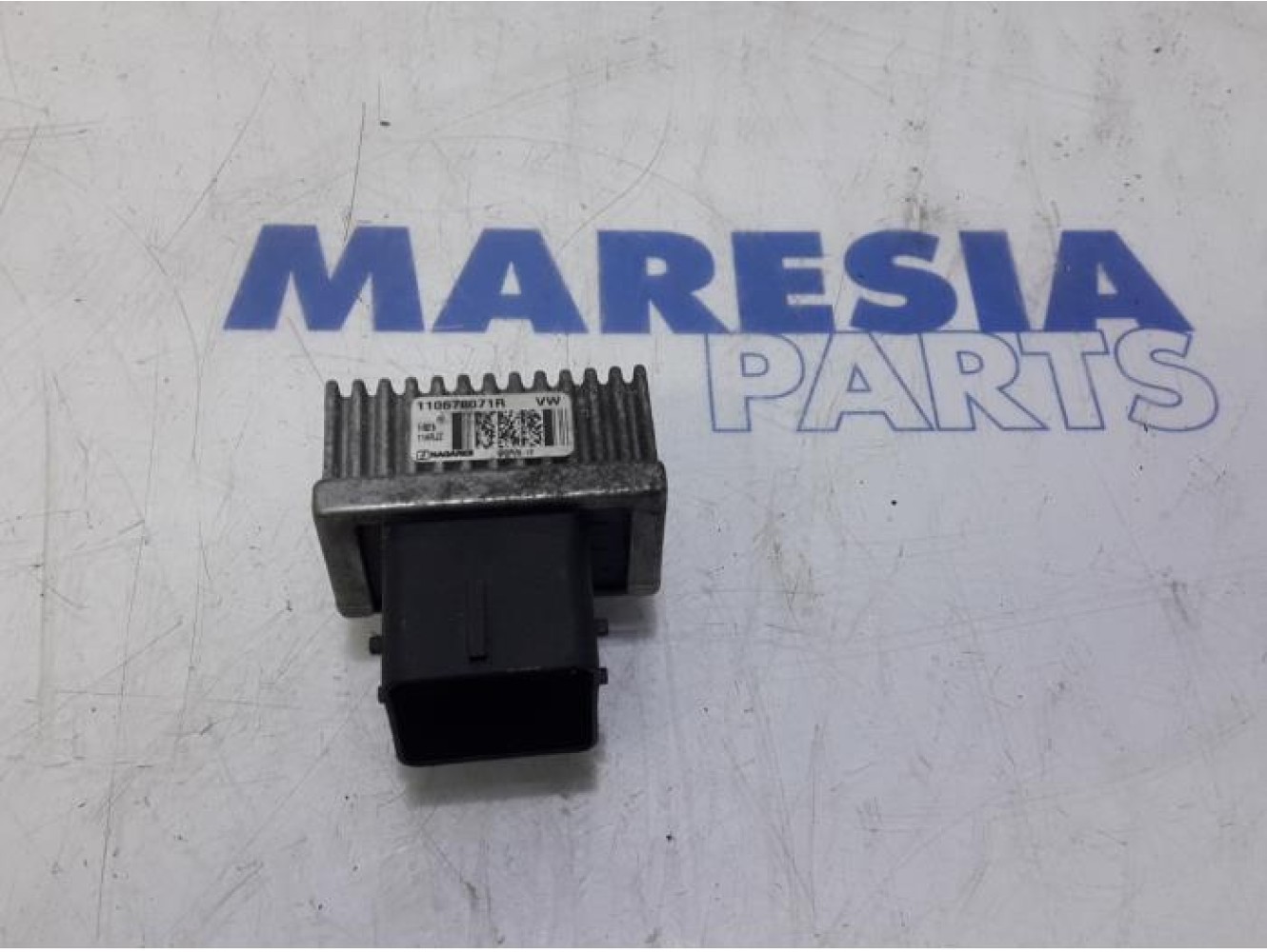 Renault - Master - Glow plug relay