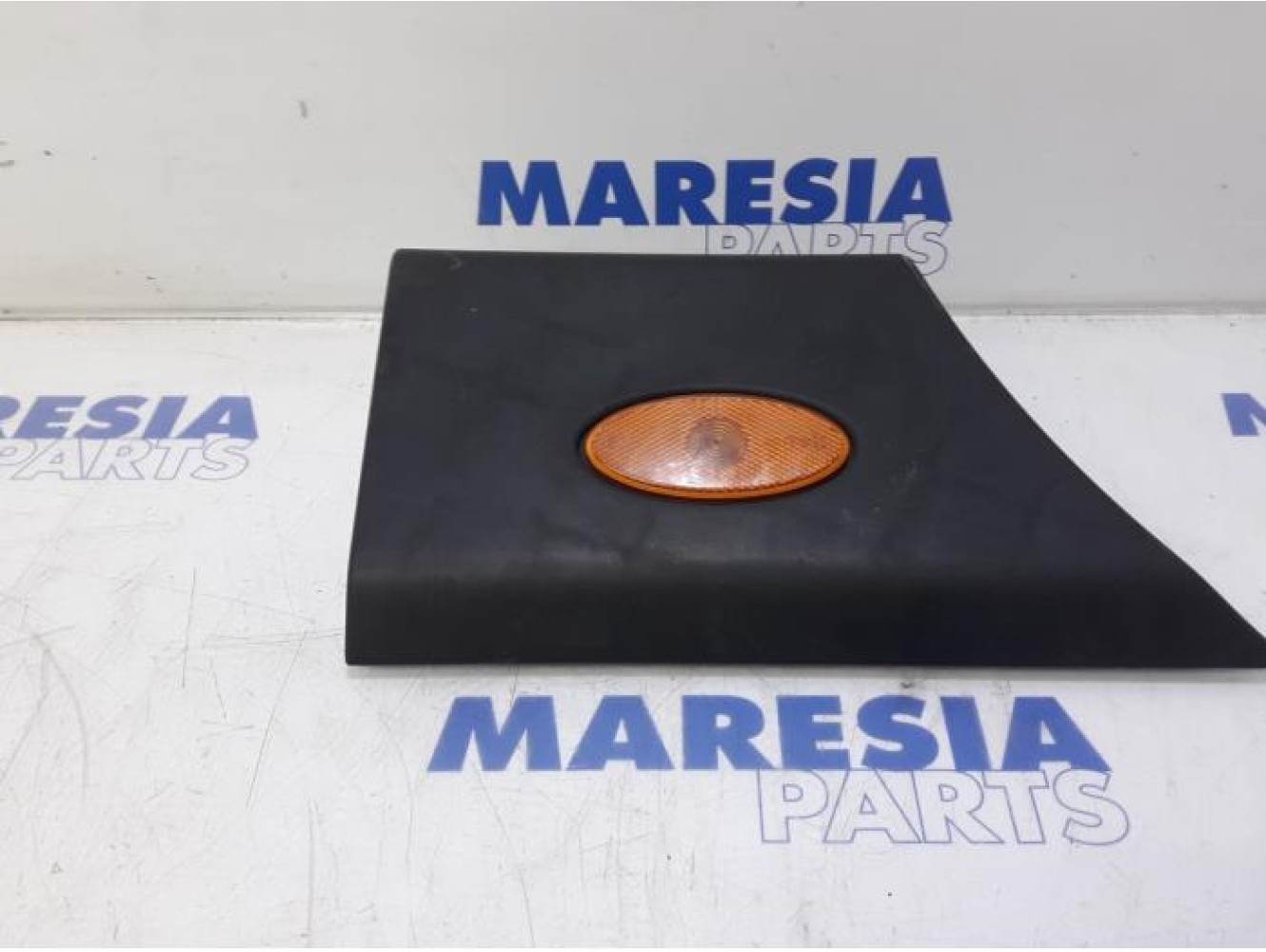 Renault - Master - Decorative strip