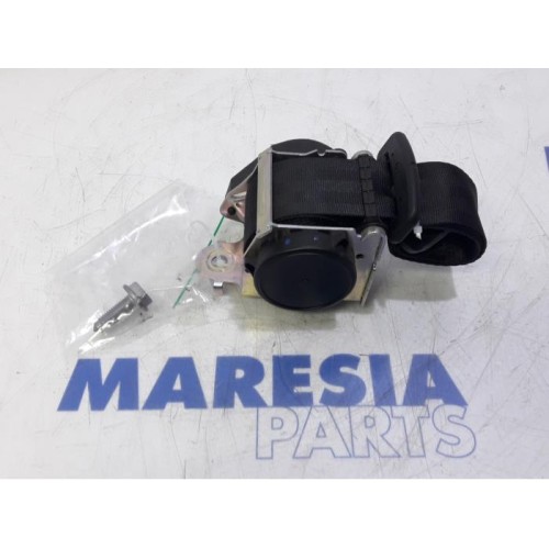 Peugeot - 508 - Rear seatbelt, right