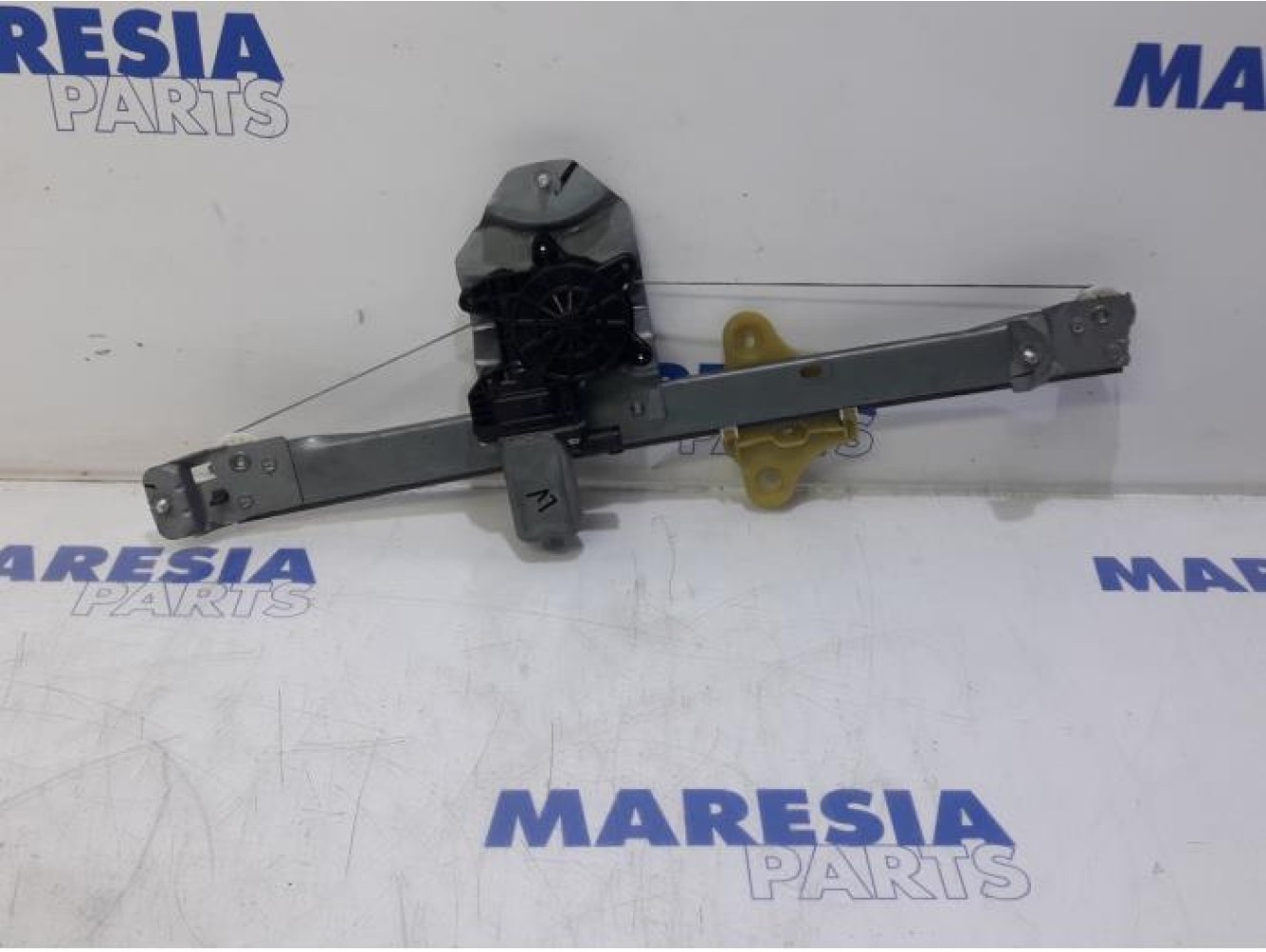 Renault - Clio - Window mechanism 4-door, front left