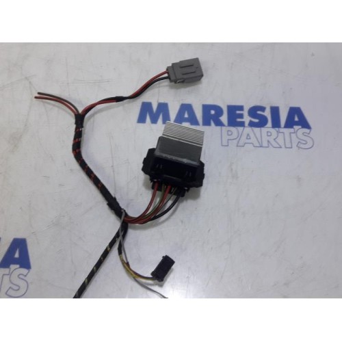 Renault - Clio - Heater resistor