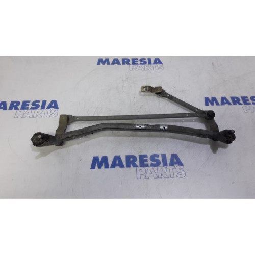 Citroen - C3 - Wiper mechanism