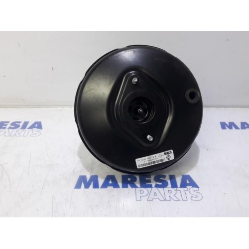 Renault - Clio - Brake servo