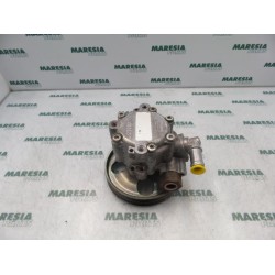 Peugeot - 607 - Power steering pump
