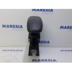 Citroen - C3 - Armrest