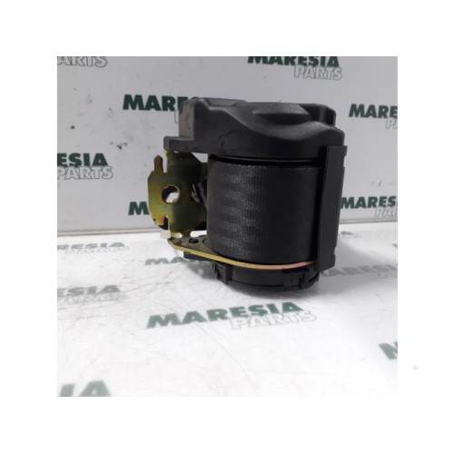 Fiat - Panda - Rear seatbelt, left