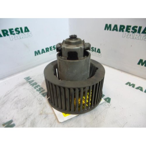 Renault - Clio - Heating and ventilation fan motor