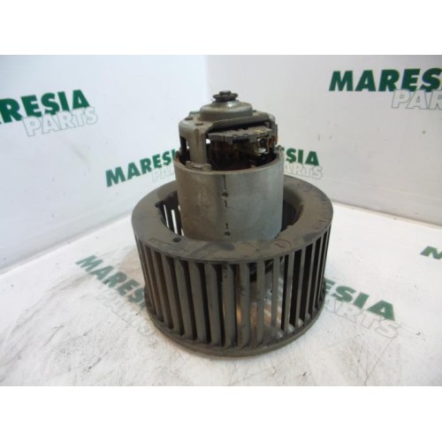 Renault - Clio - Heating and ventilation fan motor