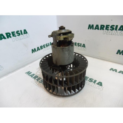 Renault - Clio - Heating and ventilation fan motor