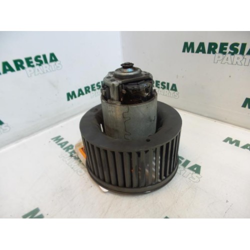 Renault - Clio - Heating and ventilation fan motor