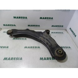 Renault - Megane Scenic - Front lower wishbone, right