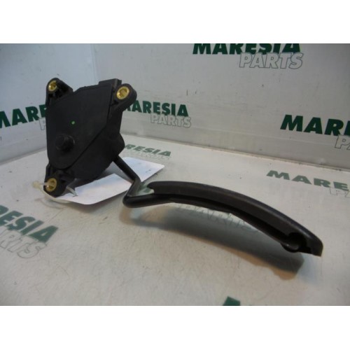 Renault - Megane Scenic - Throttle pedal position sensor